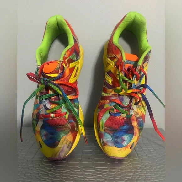 New Balance Multicolor Women's Sneakers - Picture 2 of 9